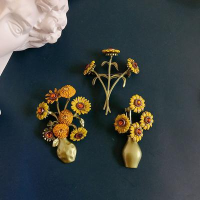 Alfinetes e joias