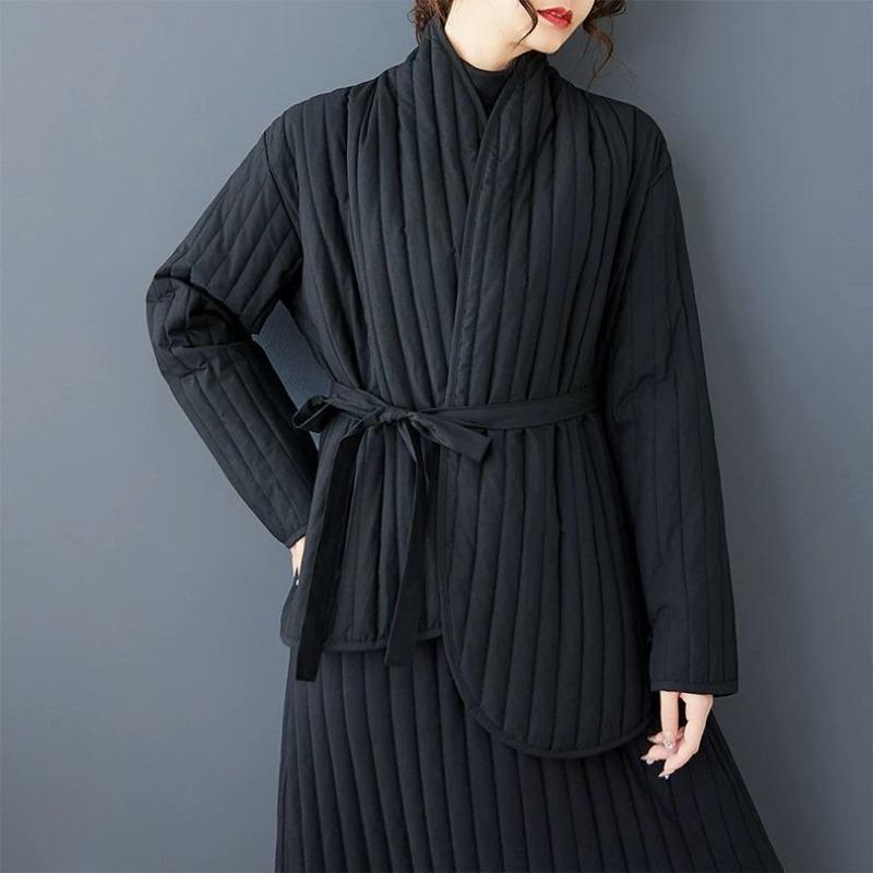 

Осень и зима новый свободный темный вертикальный полосатый стеганый хлопок нерегулярные бретели темпераментный комплект стеганой хлопковой юбки One size [95-90kg recommended]