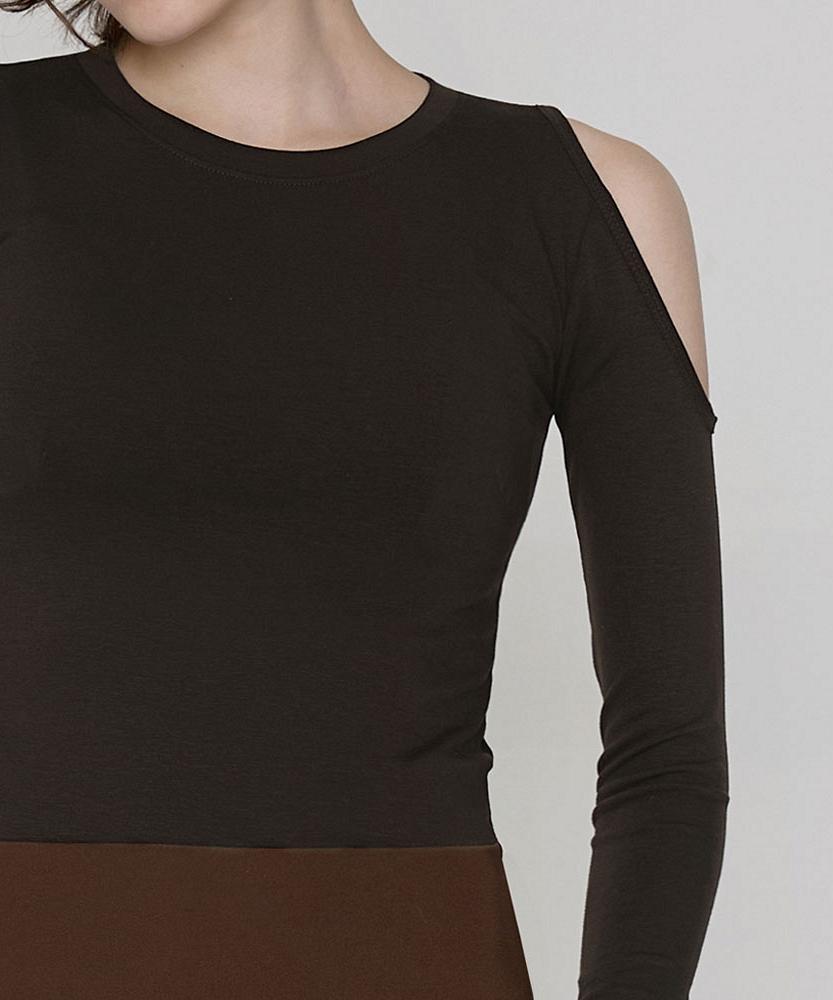 Debiweeo Lucy Shoulder Hole T-Shirt Devi-T0144-Brown