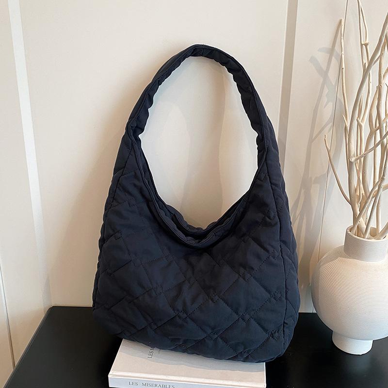 Autumn and Winter New Diamond Shoulder Bag Casual Women's Messenger Bag Large Capacity Girls Fashion Casual Round Neck Tote Bag