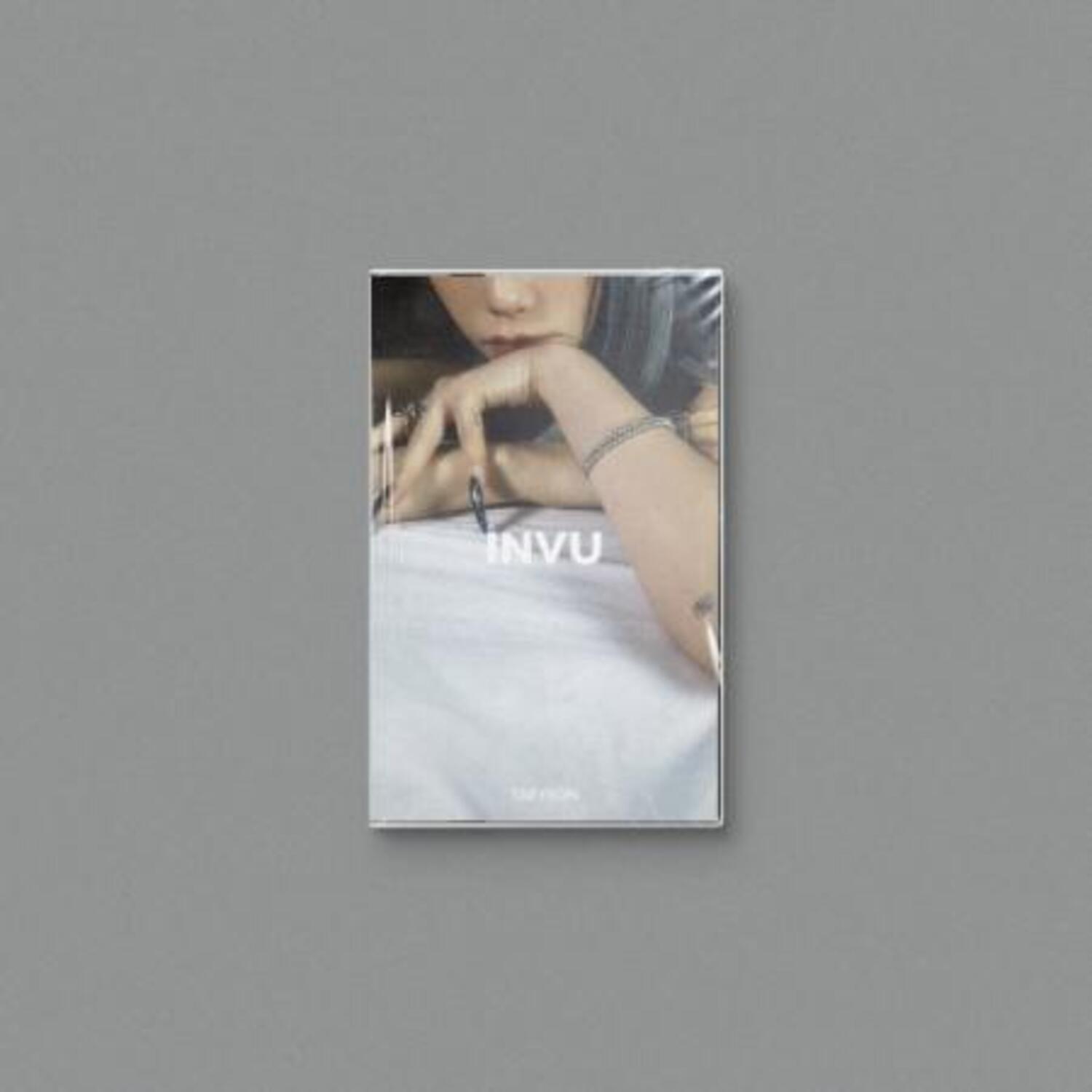 

TAEYEON (SNSD / Дівоче покоління) [INVU] 3-й Альбом (TAPE ver.) TAPE ver.