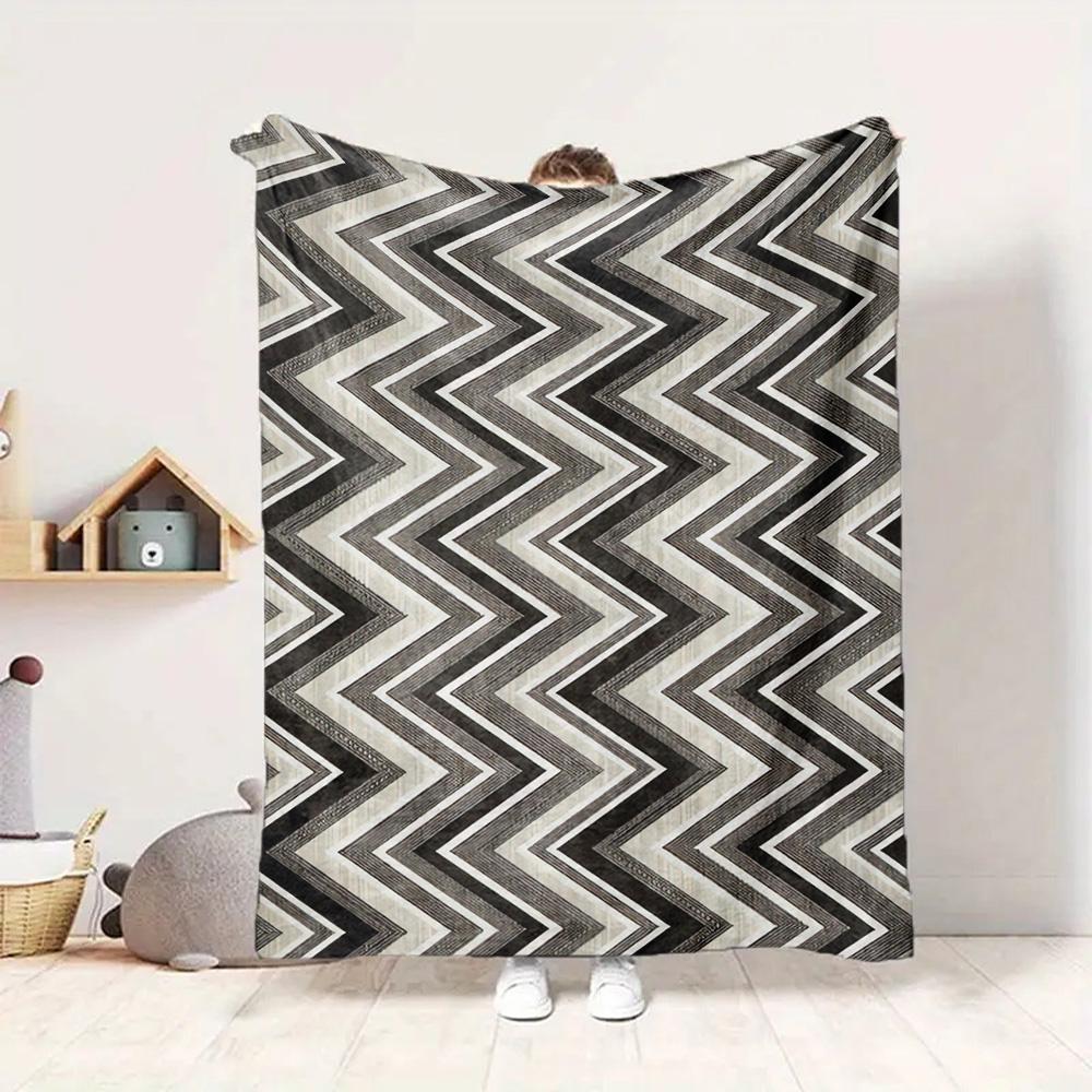 Chevron Flannel Blanket Throw Blanket Soft Warm Sofa Bed Camping Car Home Decor Unique Christmas Gift C9301412