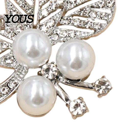 Secure Clasp Brooch Faux Pearl Rhinestone Leaf Brooch, Alloy Hollow Leaves Lapel Lightweight Metal Pin Pin, Sweater Cardigan Coat Suit Clothing
