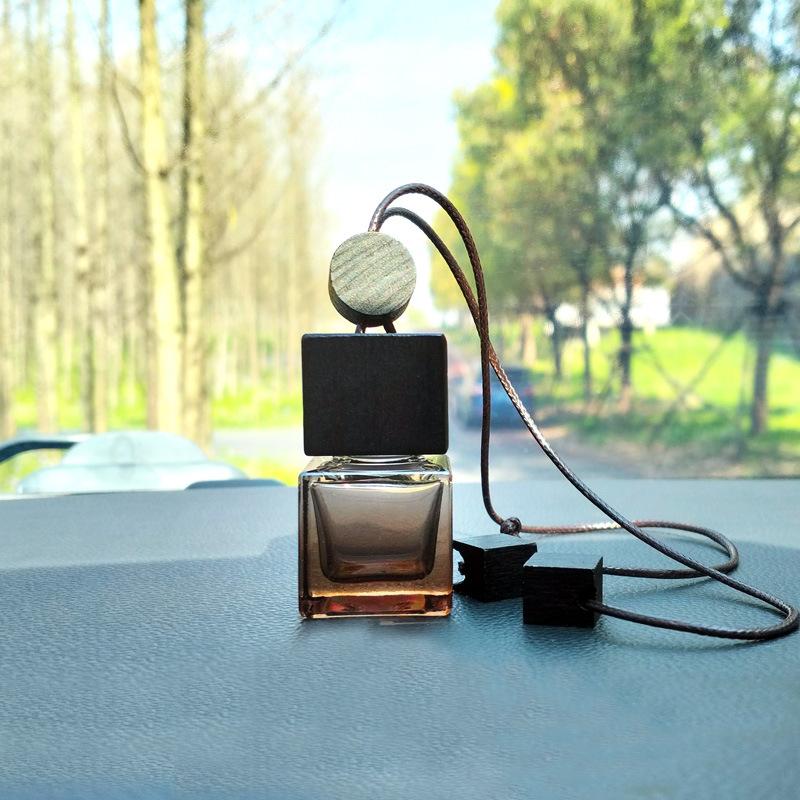 

1 шт. Черный набор из трех бусин Квадратный стеклянный флакон для духов для автомобиля Подвеска Пустой флакон для духов Подвеска для автомобиля Ароматизатор для автомобиля Интерьер автомобиля кофейный