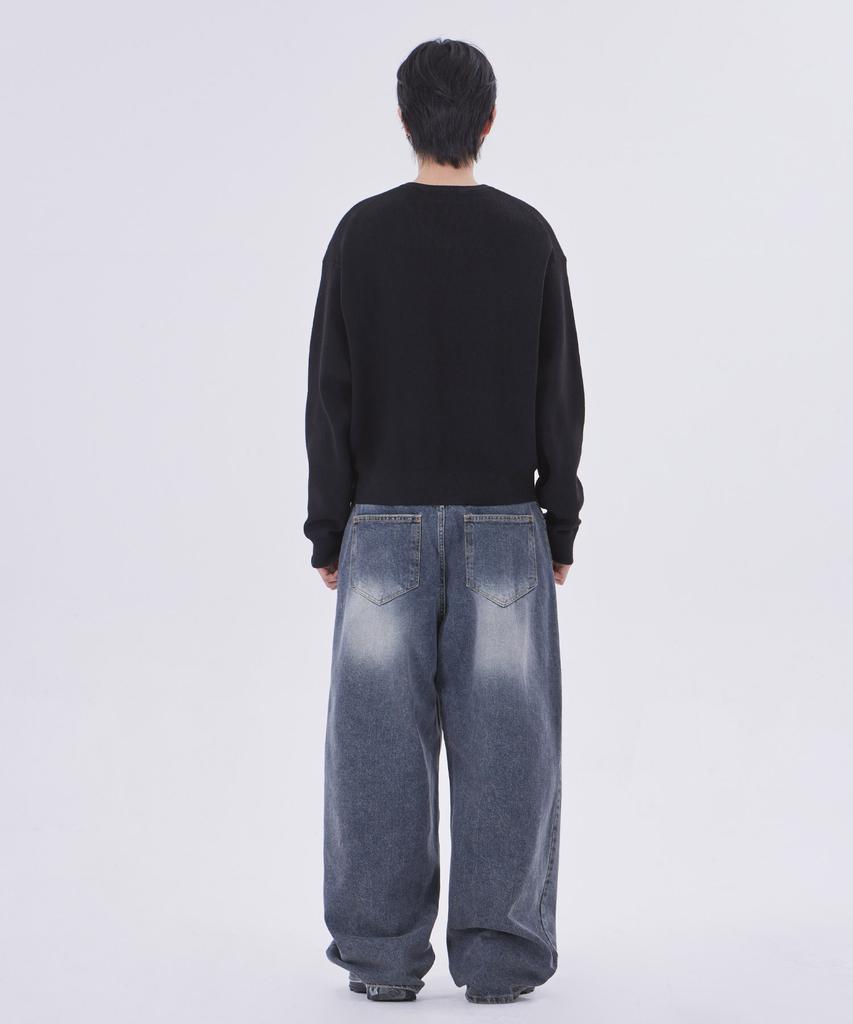 GLW Minimal V-Neck Crop Knit Black