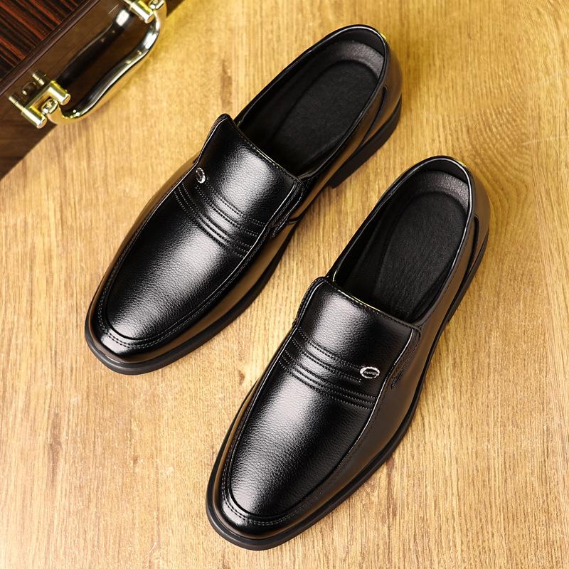 Leather shoes men's four-season foot set men's business dress shoes breathable casual one-pedal middle-aged father shoes