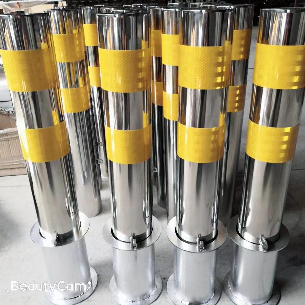 Stainless Steel Mobile and Fixed Warning Post Roadblock