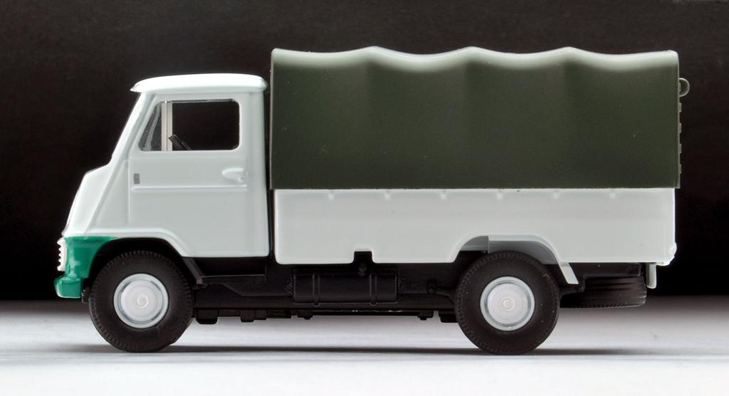 Tomica Limited Vintage 164 LV-41f Toyoace Green Finished Product