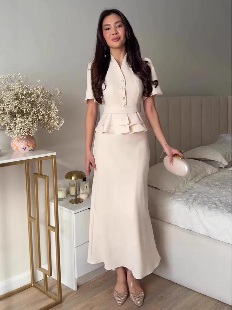 Women's 2026 Elegant Cardigan Short-Sleeve Top and Long Skirt Set