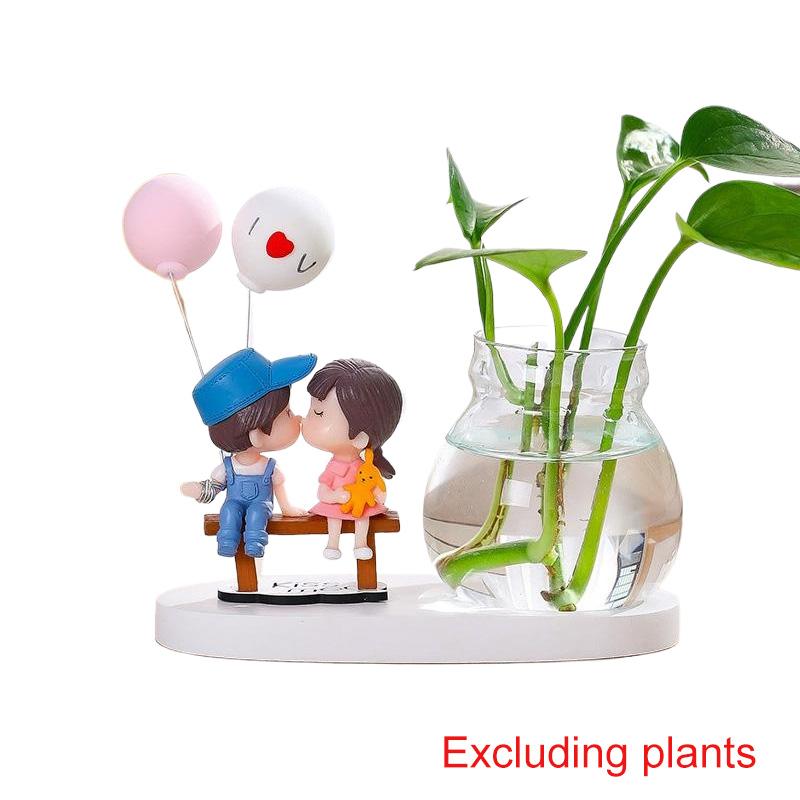 1Pc Resin Home Decor Girl and Boy Unique Hydroponics Creative Flowers Pot Couple Vase