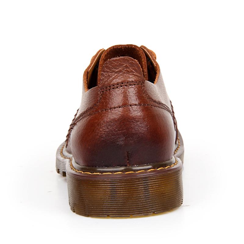 2024 Nové pánské kožené boty Neformální boty z pravé kůže Pánské Oxford Módní šněrovací Derby společenské boty Outdoorová pracovní obuv Sapatos