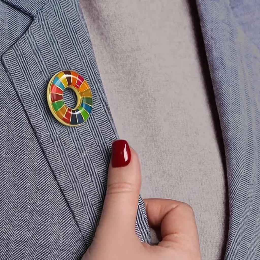 SDGs Official UN Headquarters Latest Rounded with Pin Mandatory To Wear At Enhance Your Perfect for Cute Pin Badge Badge, Specification, Finish,
