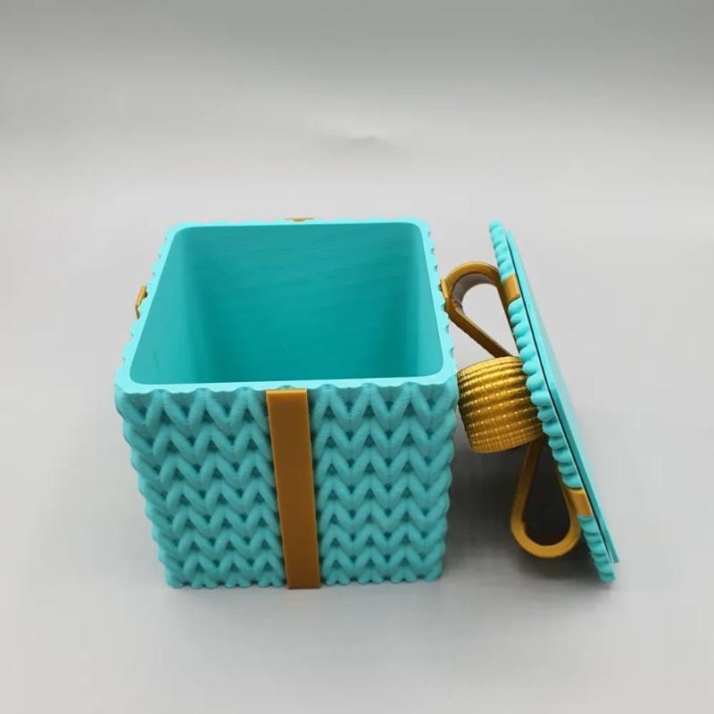 3D Printed Christmas Knit Gift Box Candy Box Mini Festive Present Holder Tabletop Display Decorative Ornament