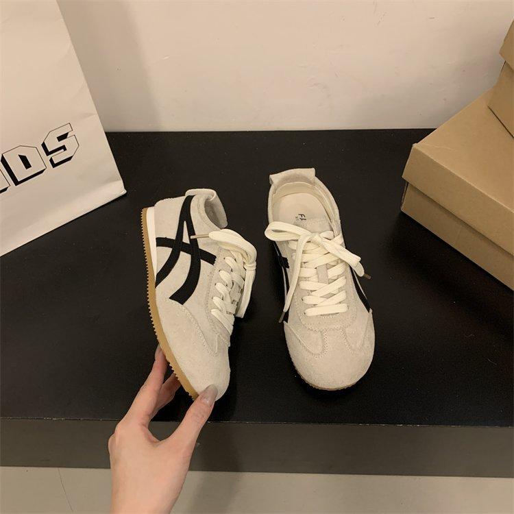 Forrest Gump Shoes Retro German Training Shoes Women's 2025 New Autumn Explosion Super Fire Versatile Flat-bottomed Sports and Leisure Shoes