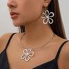 Accessories Simple Flower Pendant Collar Women'S Personality Sweet Cool Metal Hollow Big Flower Choker Necklace
