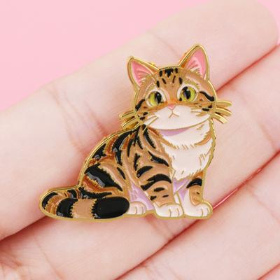 Yousheng Adorable Cat Pin Elegant Alloy Lapel Pin for Backpacks Jackets Blouses Kawaii Animal Brooch Fashion