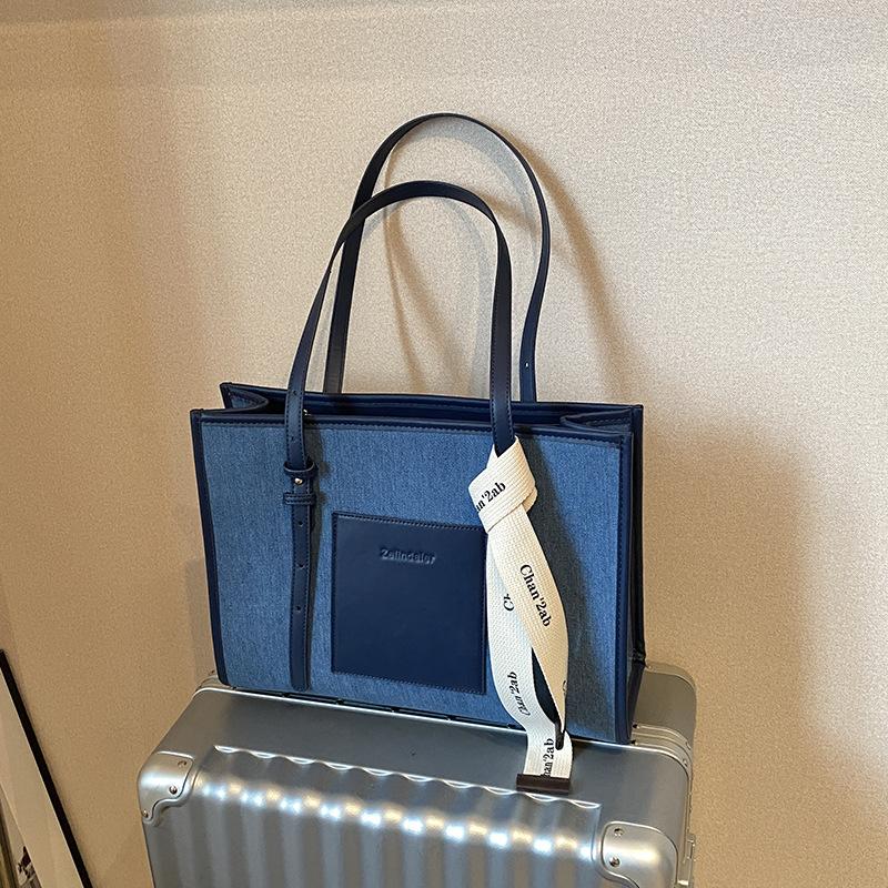 Denim bag women's new casual versatile shoulder bag large capacity tote bag commuter bag