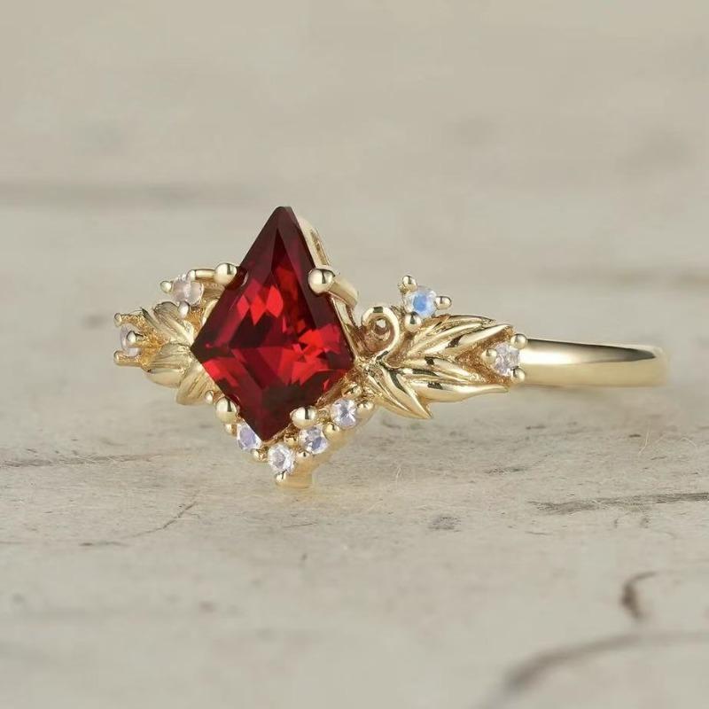 Attractive Gold Color Inlaid with White Red Stone Rings Square Party Engagement Wedding Rings for Women Jewelry