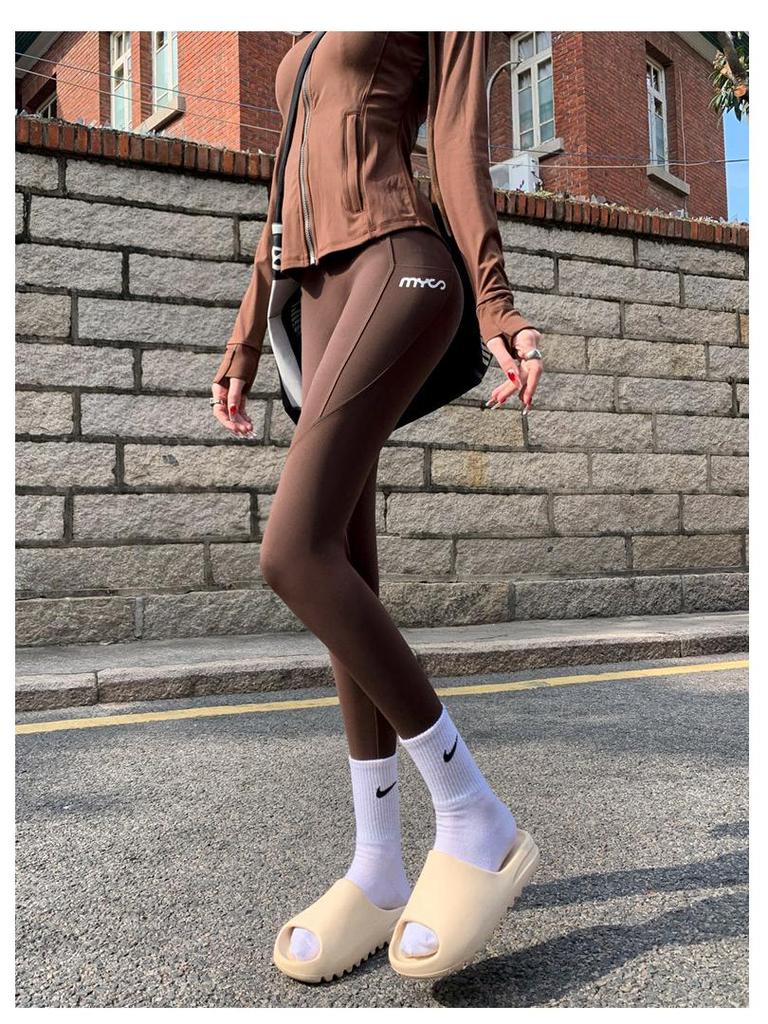 Seamless Nylon Yoga Leggings with Pockets - Lightweight Shark Pants for Spring/Summer