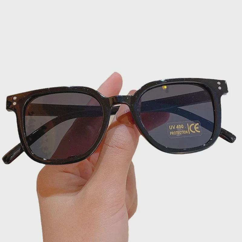 Kids' UV Protection Fashion Sunglasses – Trendy Shades for Boys and Girls