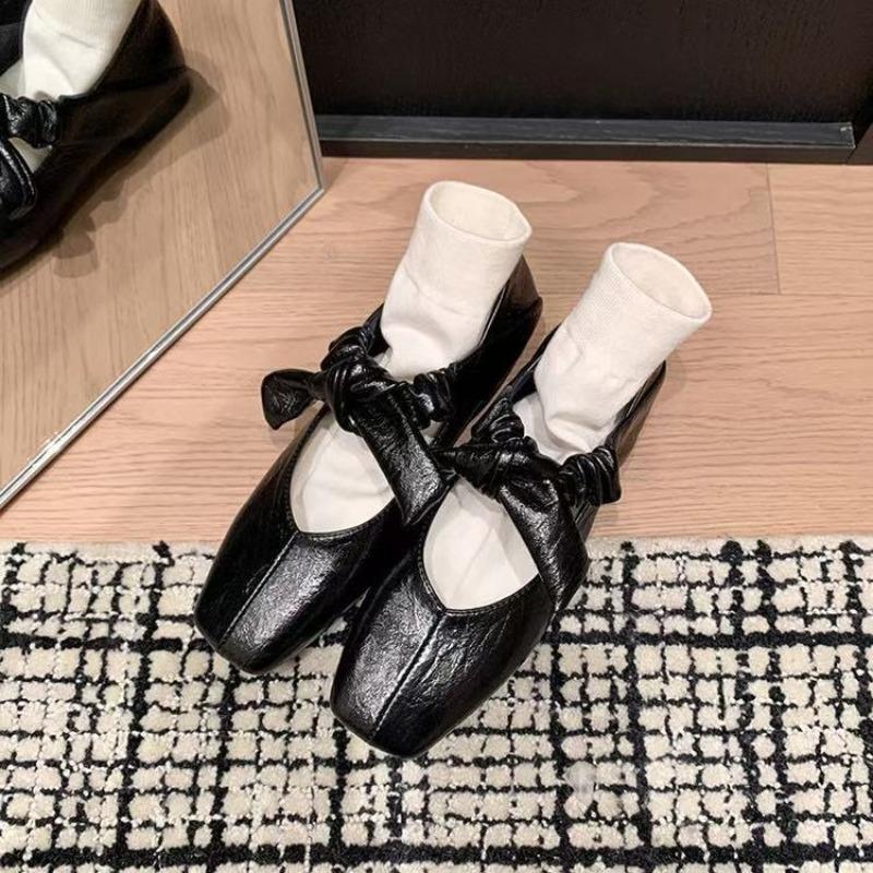 

Женские весенние туфли на плоской подошве с квадратным носком, с неглубоким вырезом, с бантом-бабочкой, облегающие стопу, с мягкой подошвой, нескользящие, одинарные туфли 40 чёрный