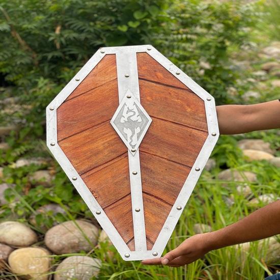 45.72 cm Templar Wooden Shield Norse Mythology Valhalla Viking Shield Uthentic Battleworn Heater Shield Best Gift For Him