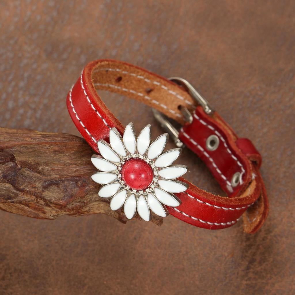 Simple Cowhide Leather Hand Strap: Stylish Thin Bracelet for Men & Women, Retro Design with Smooth Finish