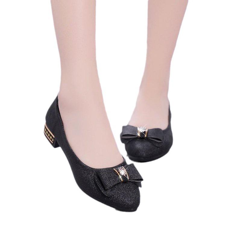 Frühling und Herbst Übergröße Damen Flacher Absatz Weiche Sohle Arbeit Schleife Einzelne Schuhe Lässige Damenschuhe