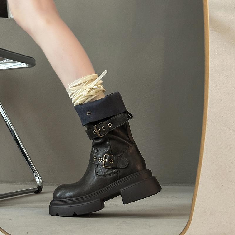 Retro British Style Rivet Martin Boots Women's 2025 New Autumn and Winter Popular Thin Suede Short Boots Women's Boots