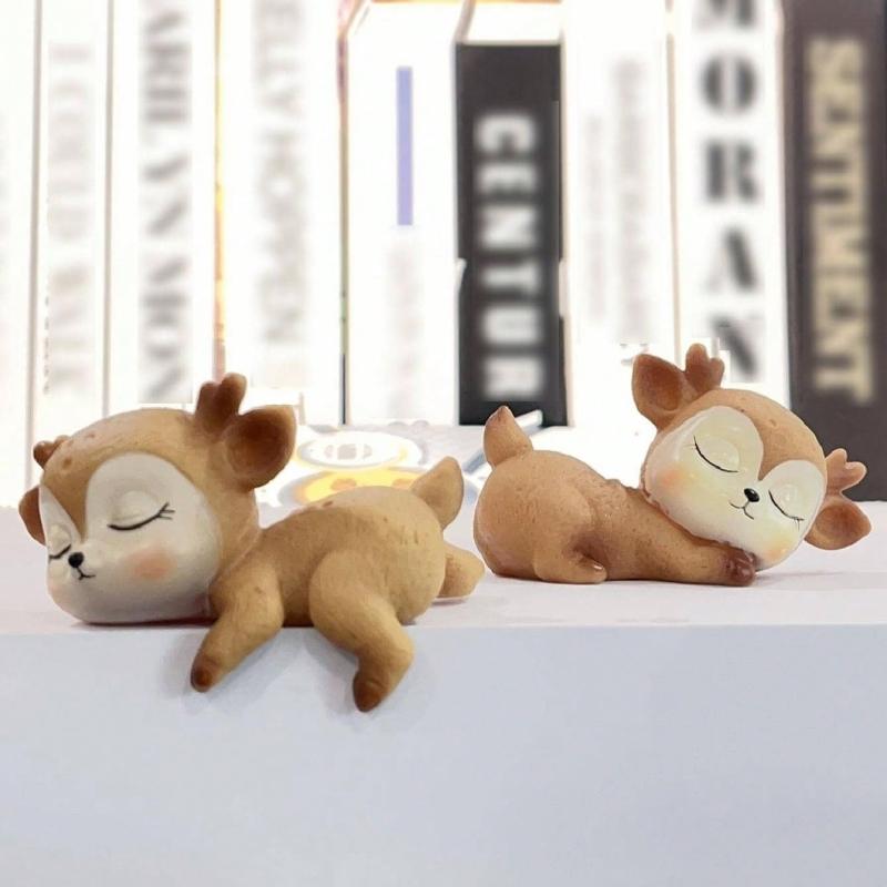 1 Stück Weihnachtsschmuck Cartoon Reh Baby Niedlich und Verspielt Auto Reh Ornament Kreatives Harz Damhirsch Kuchendekoration