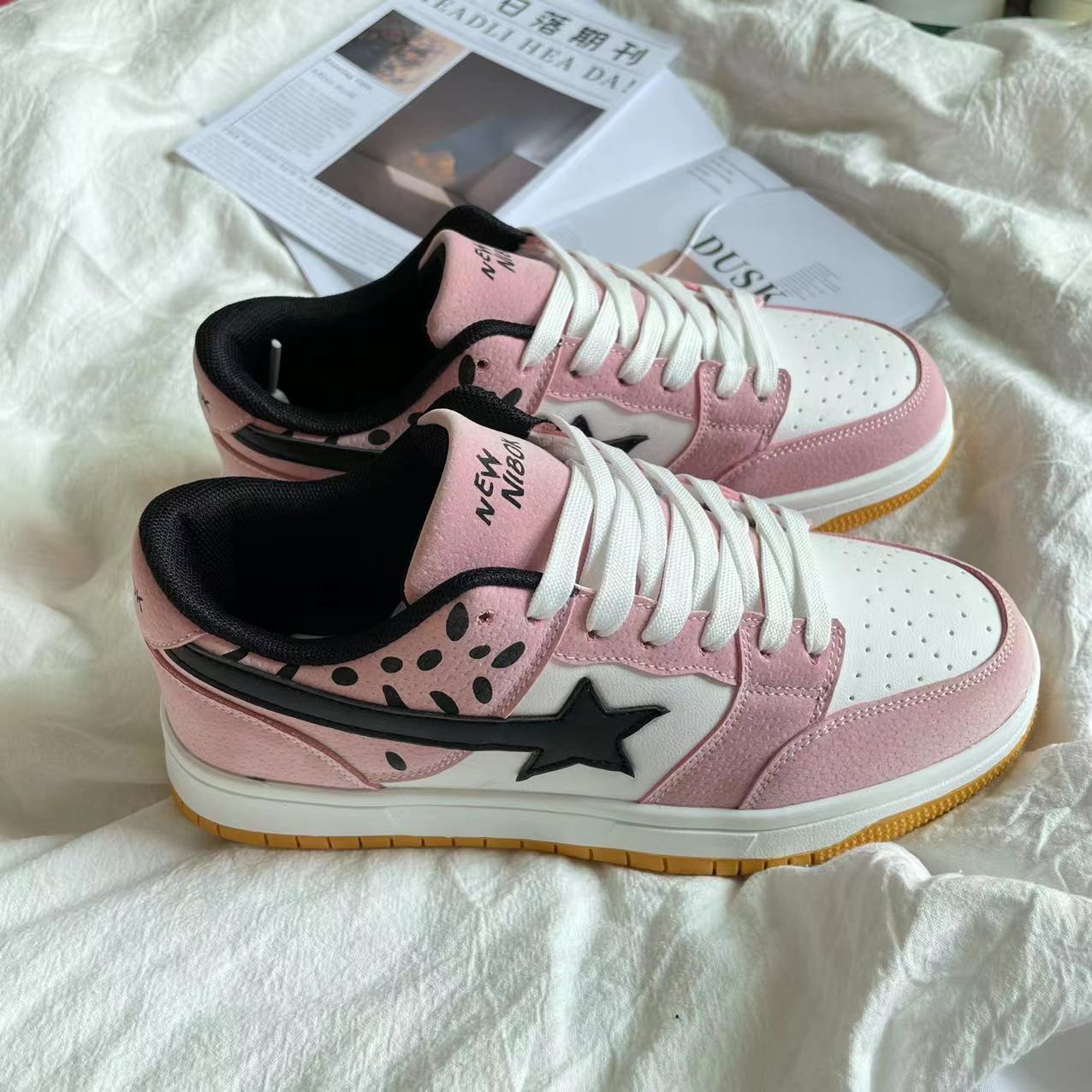 

Новая мужская спортивная обувь, модная сетчатая дышащая спортивная повседневная баскетбольная обувь 40 розовый