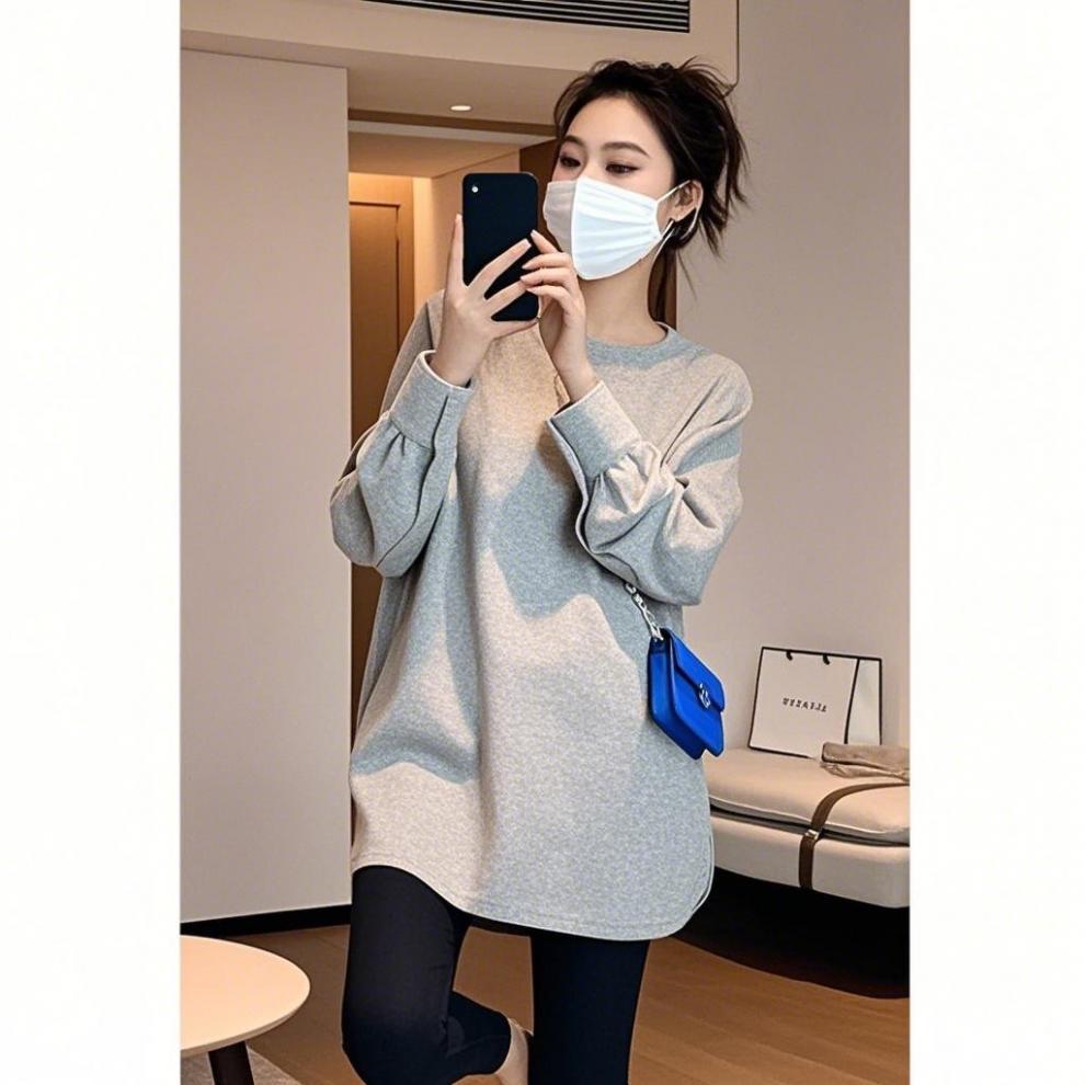 2025 Koreanischer Stil Hellgraues Umstandsschweißshirt & Haifischhosen-Set mit Rundhalsausschnitt