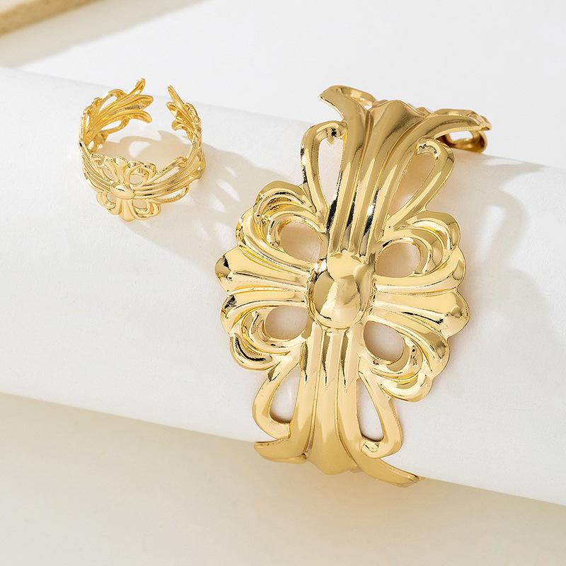 Fashion  Jewelry Set Bracelet Ring  For Women Ladies