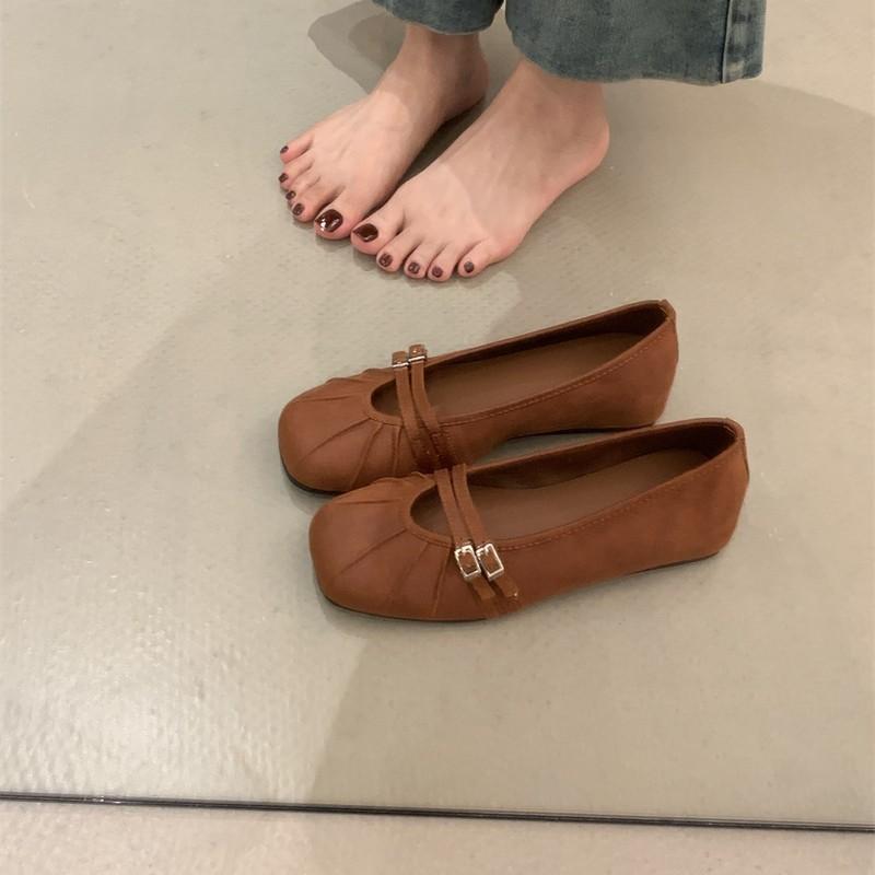 Design Sense Niche Fold Square Head Inner Height Increase Single Shoes Women's Autumn 2025 New Retro Temperament Shallow Mouth Grandma Shoes