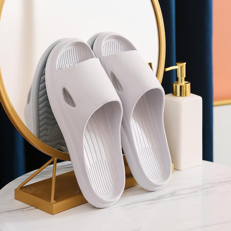 Little Bear Women's Non-Slip Summer Slippers: Portable, Shower-Ready, Cute Dorm & Hotel Bathroom Footwear