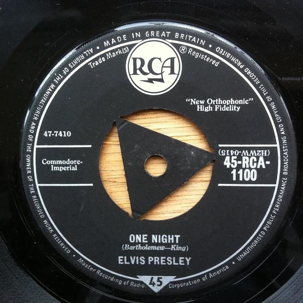 7inch Record ELVIS PRESLEY - One Night / I Got Stung 45RCA1100 RCA 1959 UK Rock Used