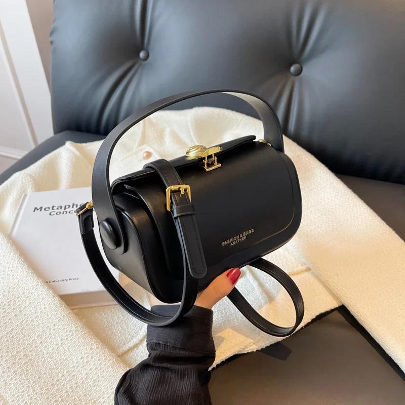 Black Shoulder Bag Women's Versatile Retro Crossbody Square Bags Large Capacity Textured Artificial Leather Flap Handbags