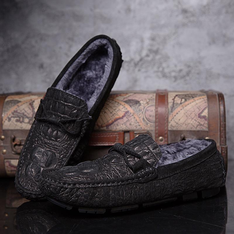 Crocodile Pattern Loafers Men Fashion Slip on Shoes New Comfy Men's Flats Genuine Leather Man Casual Shoes Warm Winter Moccasins