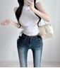 Women's Sporty Style Sleeveless Tight T-Shirt with Ruffled Base Layer, Half-High Neck, Thin and Slightly See-Through