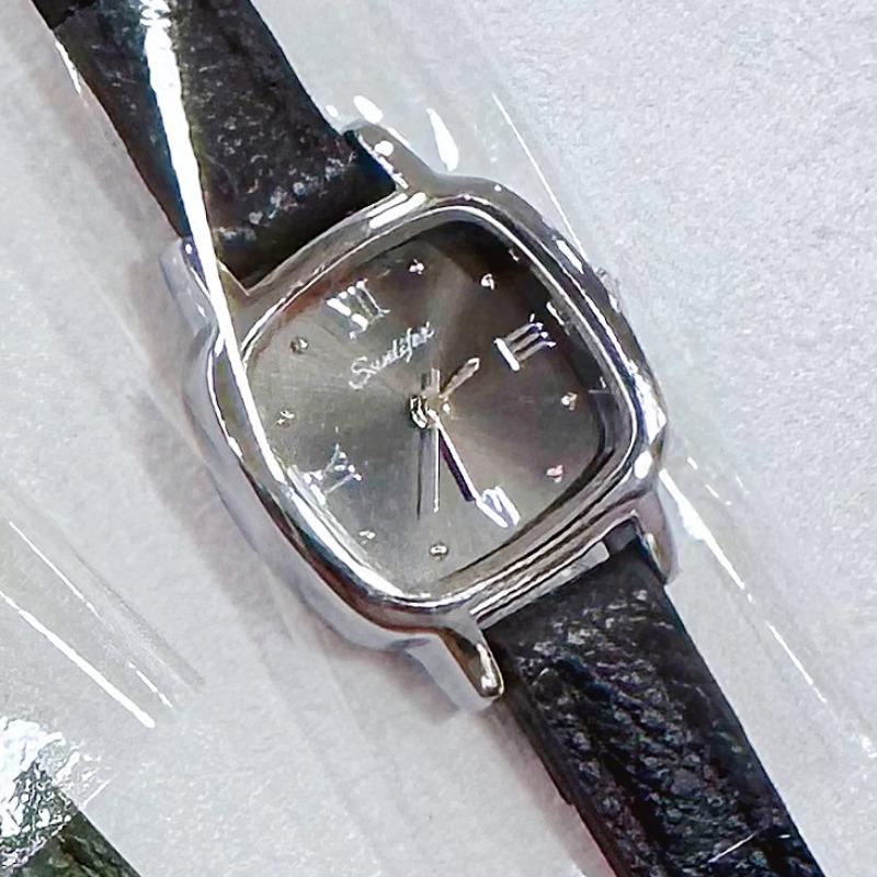 SUNLIFEX Square Small Dial Literary Fashion Versatile Simple Temperament Women's Quartz Watch