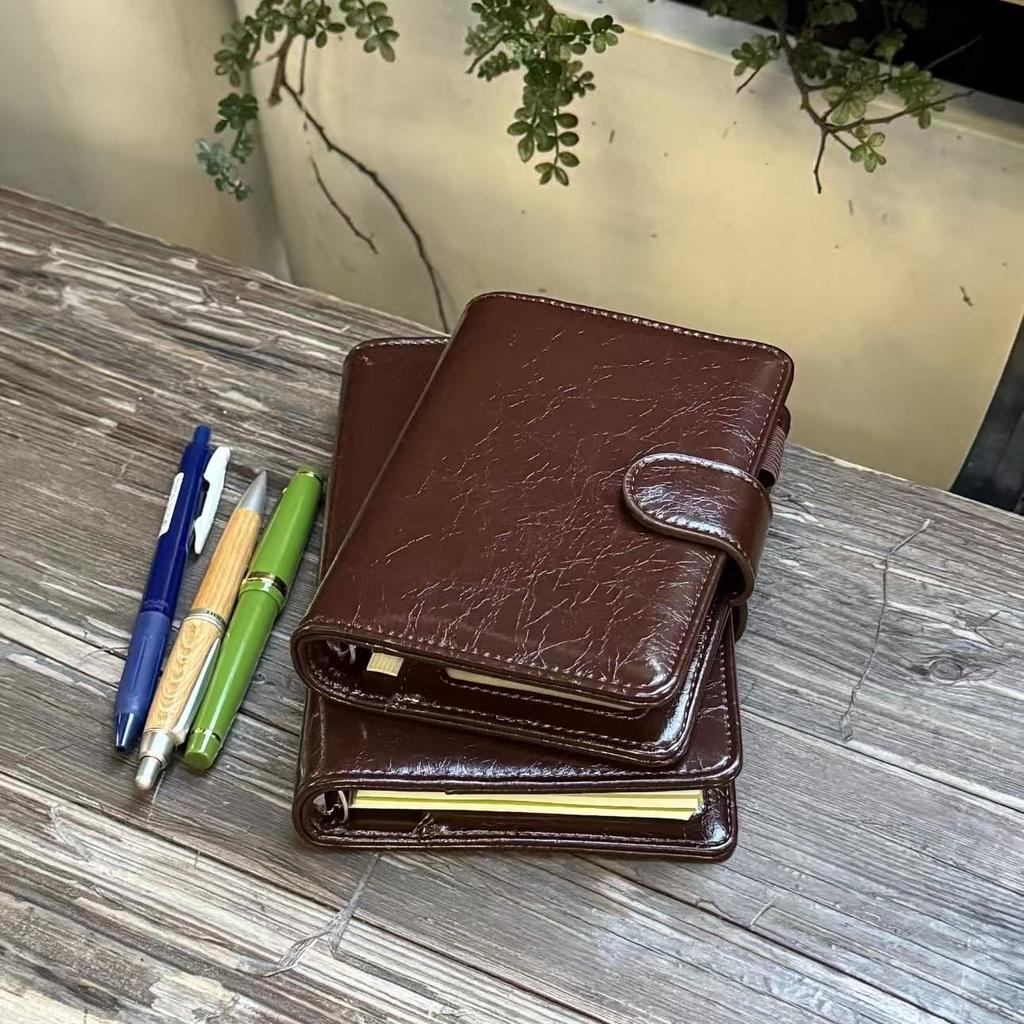 A7 Marrone Retro Lucido Con 40 Fogli Pagina Interna PU Clip-on Quaderno Pelle Sintetica Quaderno a Fogli Mobili