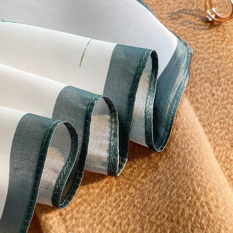 Spring new silk silk scarf women's plain and elegant flower mulberry silk small square scarf neck protection versatile fashion small scarf