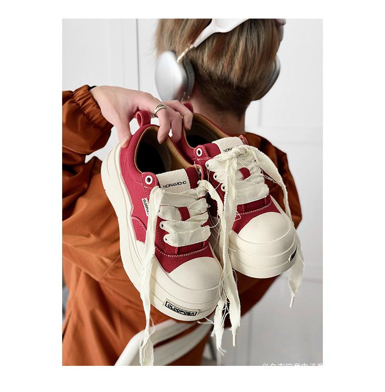 Mickey Men's Height-Boost Thick Sole Casual Canvas Skate Shoes 2025 - Trendy, Versatile High Street Sneakers for Couples.