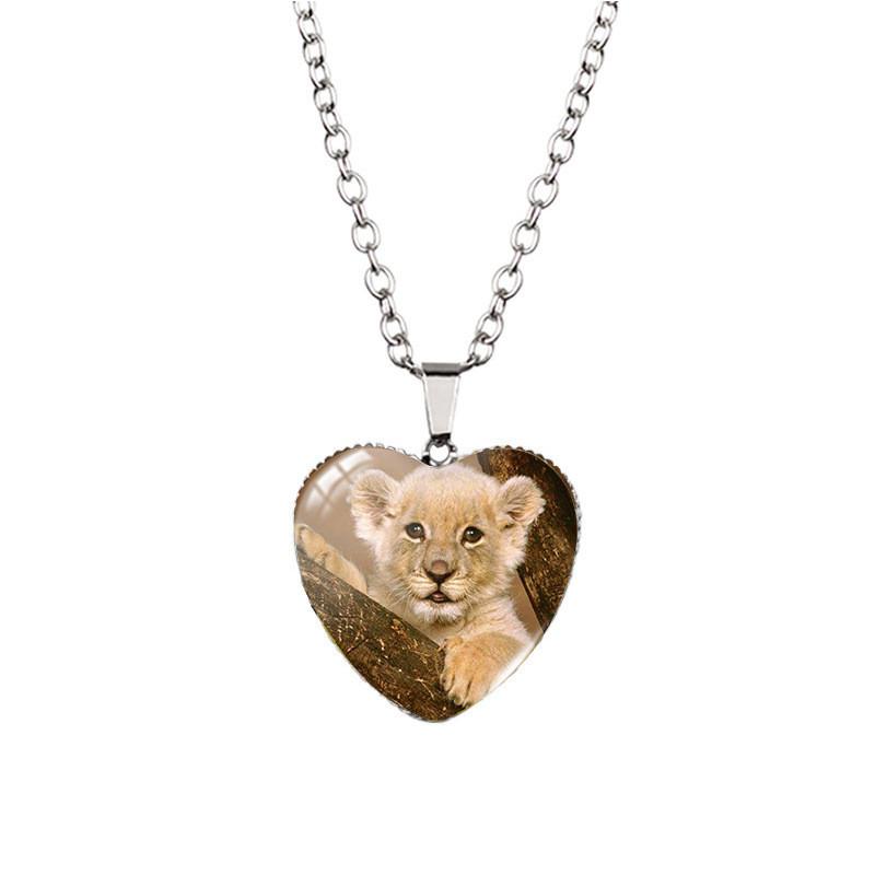 Adorabile Collana con Pietra del Tempo Animale a Forma di Cuore con Affascinante Ciondolo Gatto per Donne