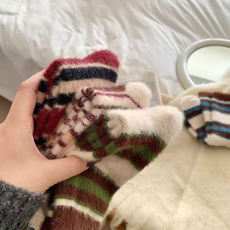 Women's Plush Mid-Calf Socks: Retro Striped, Velvet-Lined, Faux Mink Fur, Warm Autumn/Winter Style.