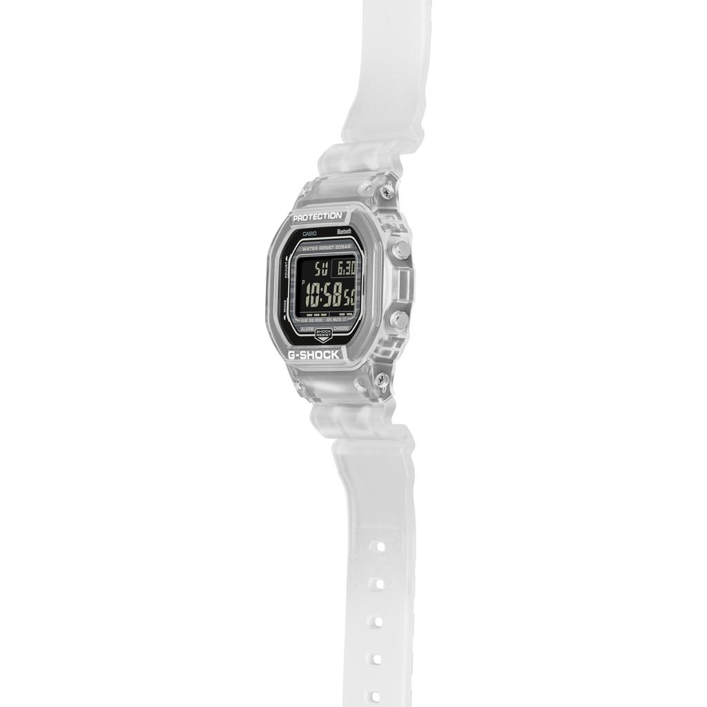 CASIO Men G-SQUAD Series White Watch DW-B5600G-7PR DW-B5600G-7PR