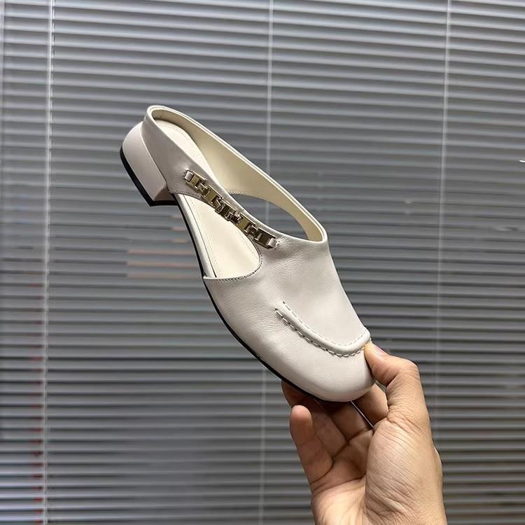 2025 new French women's shoes, fashionable summer casual thick heel low heel sandals round head bag head rear empty fashion drag