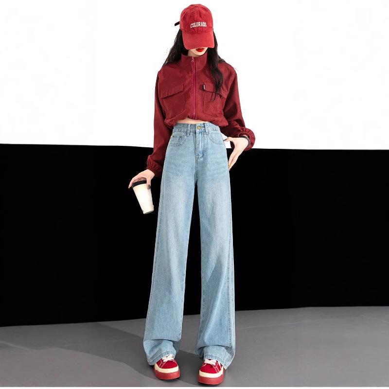 High-Waisted Wide-Leg Jeans for Women: Flattering Spring & Autumn Styles, Ideal for Pear-Shaped Bodies, Light-Colored, Great Drape