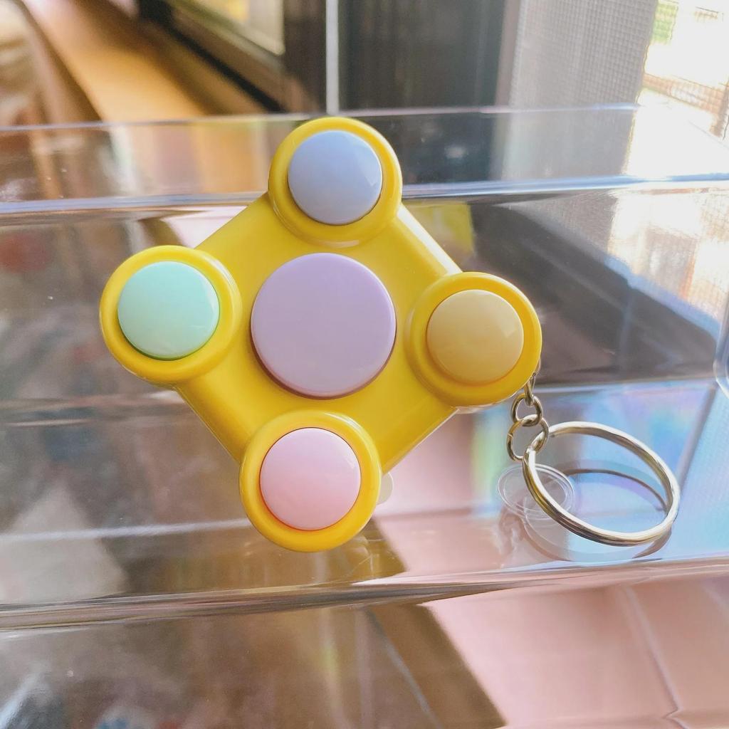 Interaktive Gedächtnistrainings-Spielkonsole für Kinder mit kreativem Zubehör