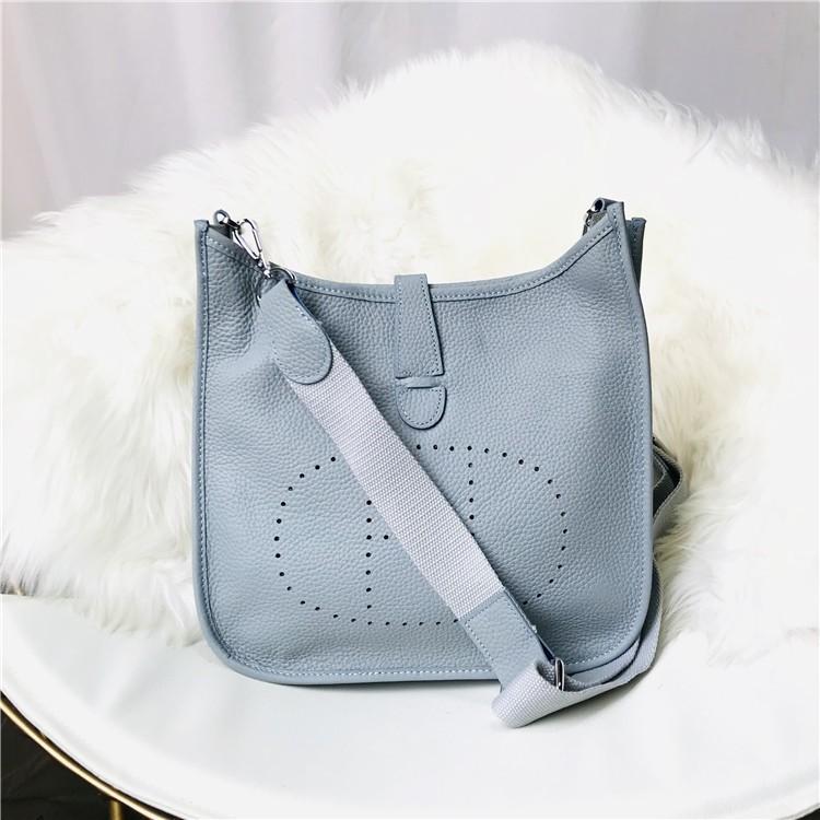 Lainey bag Nieuwe mode toplaag koeienhuid geperforeerd mode casual dames tas schoudertas crossbody dames tas Mini 17cm